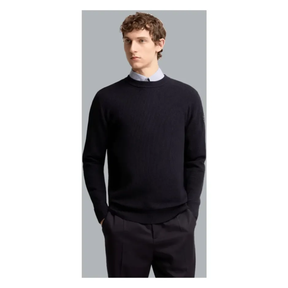 Clearance Crewneck Strik