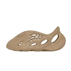 New Foam Runner Clay Taupe Sneakers Sandaler