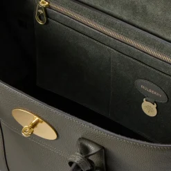 Outlet læder skuldertaske med lås Dame Håndtasker