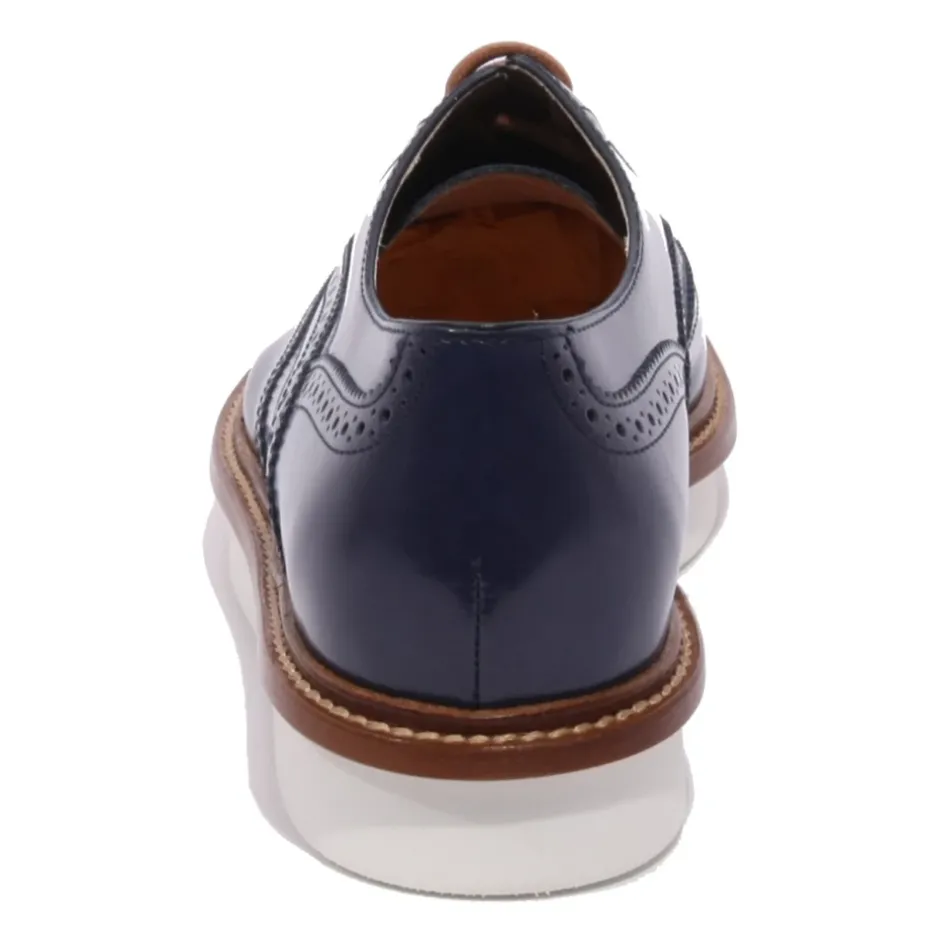 Outlet Italienske Oxford-sko med brogue-detaljer Dame Snøresko