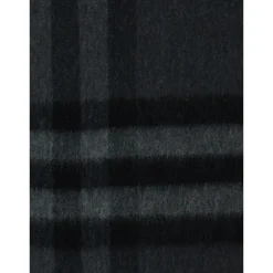 Clearance Scarves Halstørklæder Og Tørklæder