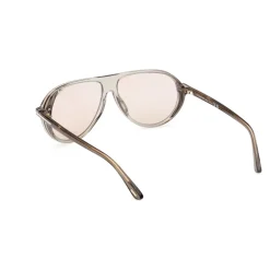 Stilfuld Solbrillekollektion Solbriller