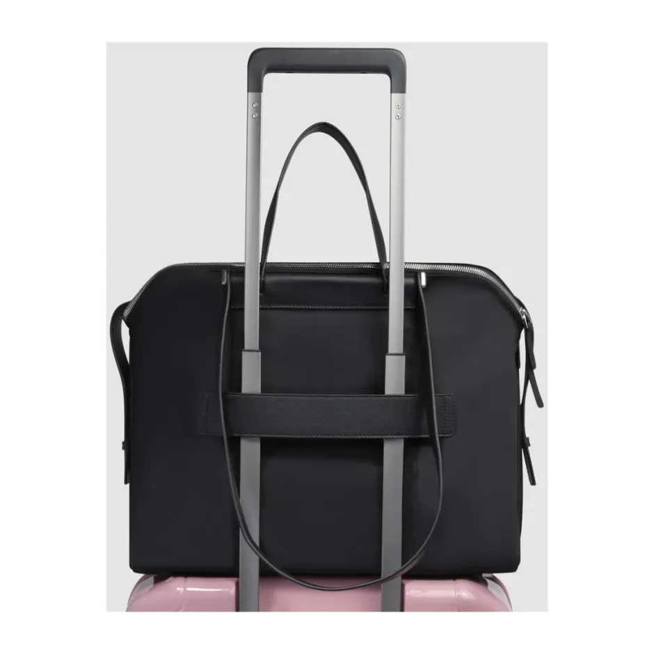 Clearance Women's computer tote with iPad® compartment, RFID and shock absorbing protection Dame Laptop Tasker